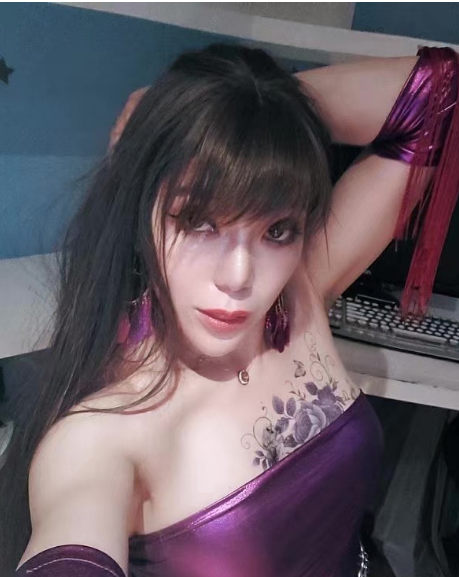 美都广场探青蛇